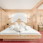ホテル Alpenhotel Tirolerhof ゲルロス