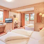 Alpenhotel Tirolerhof 4*
