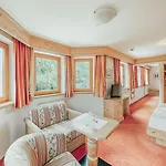Alpenhotel Tirolerhof Hotel 4*