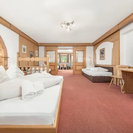 Hotel Alpenhotel Tirolerhof