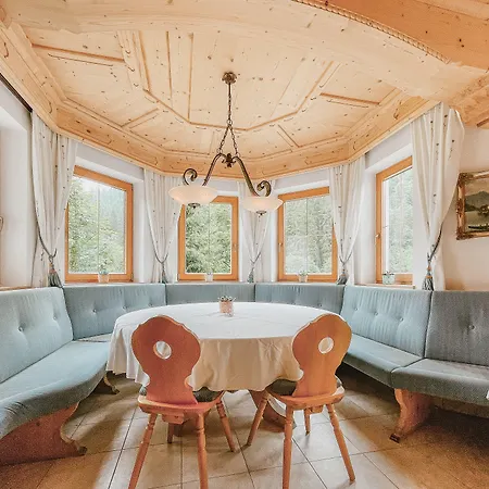 Otel Alpenhotel Tirolerhof 4*