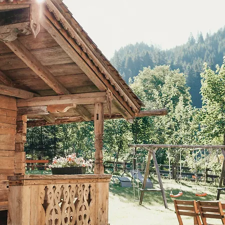 Alpenhotel Tirolerhof Otel 4*