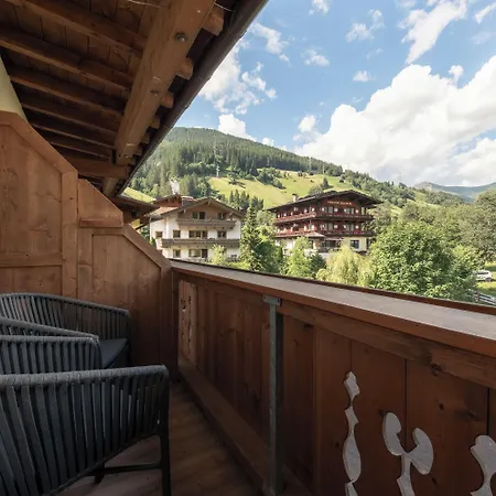 Alpenhotel Tirolerhof Otel