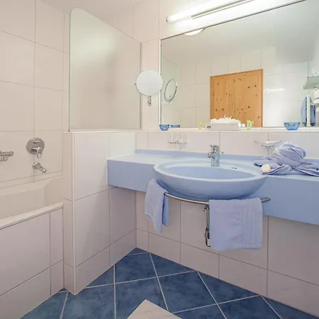 Alpenhotel Tirolerhof Отель
