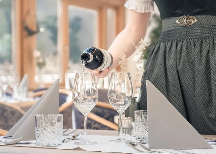 Alpenhotel Tirolerhof Hotel 4*